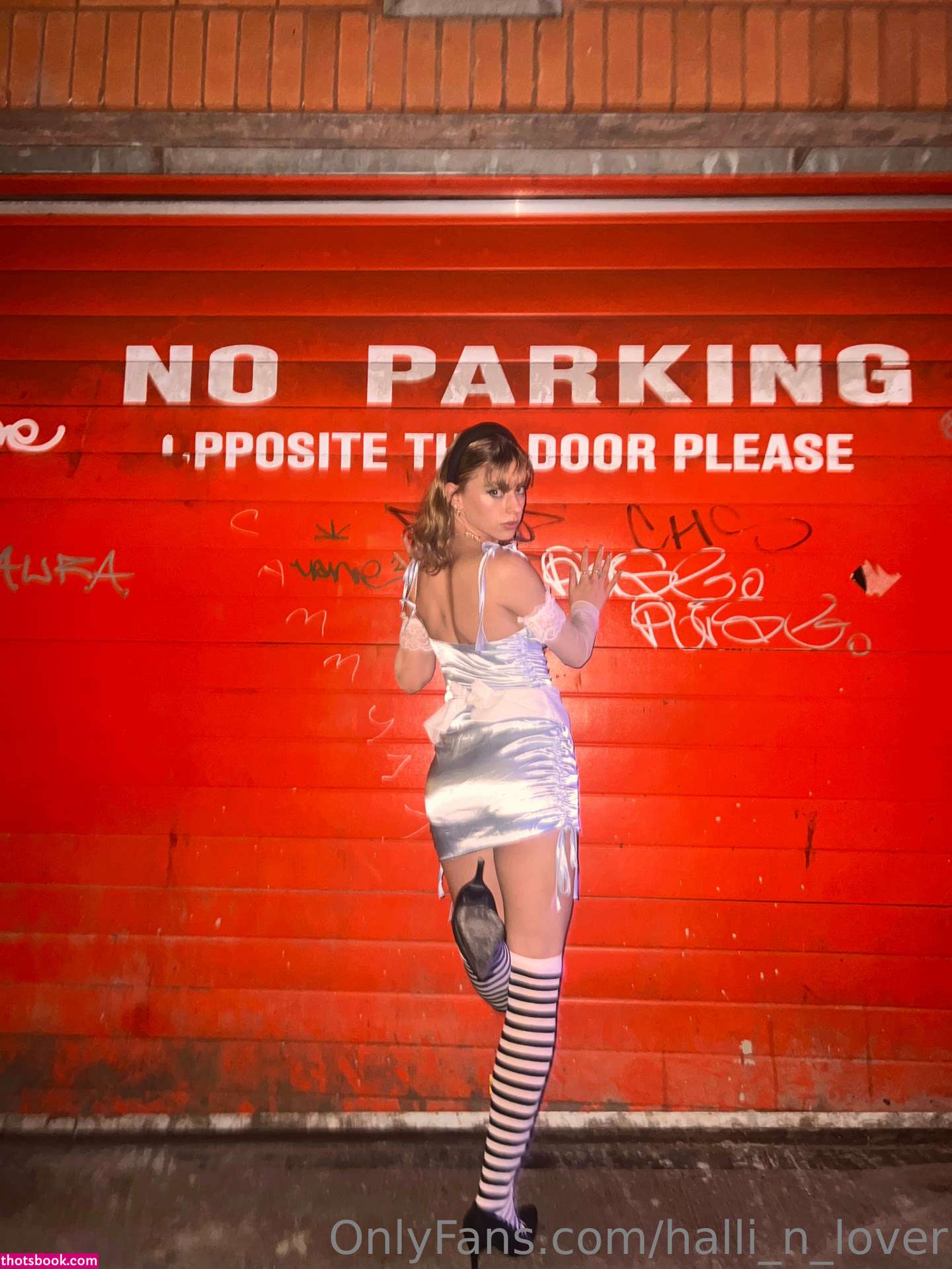 Hallin Lover Photo #129