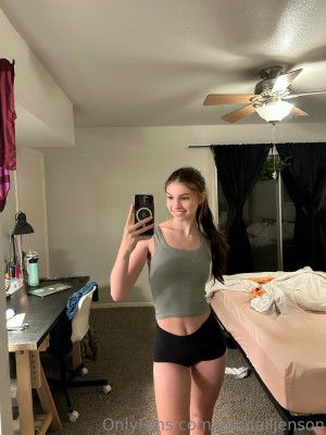 Kendall Jenson Photo #25