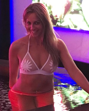 Elena Mici Photo #55