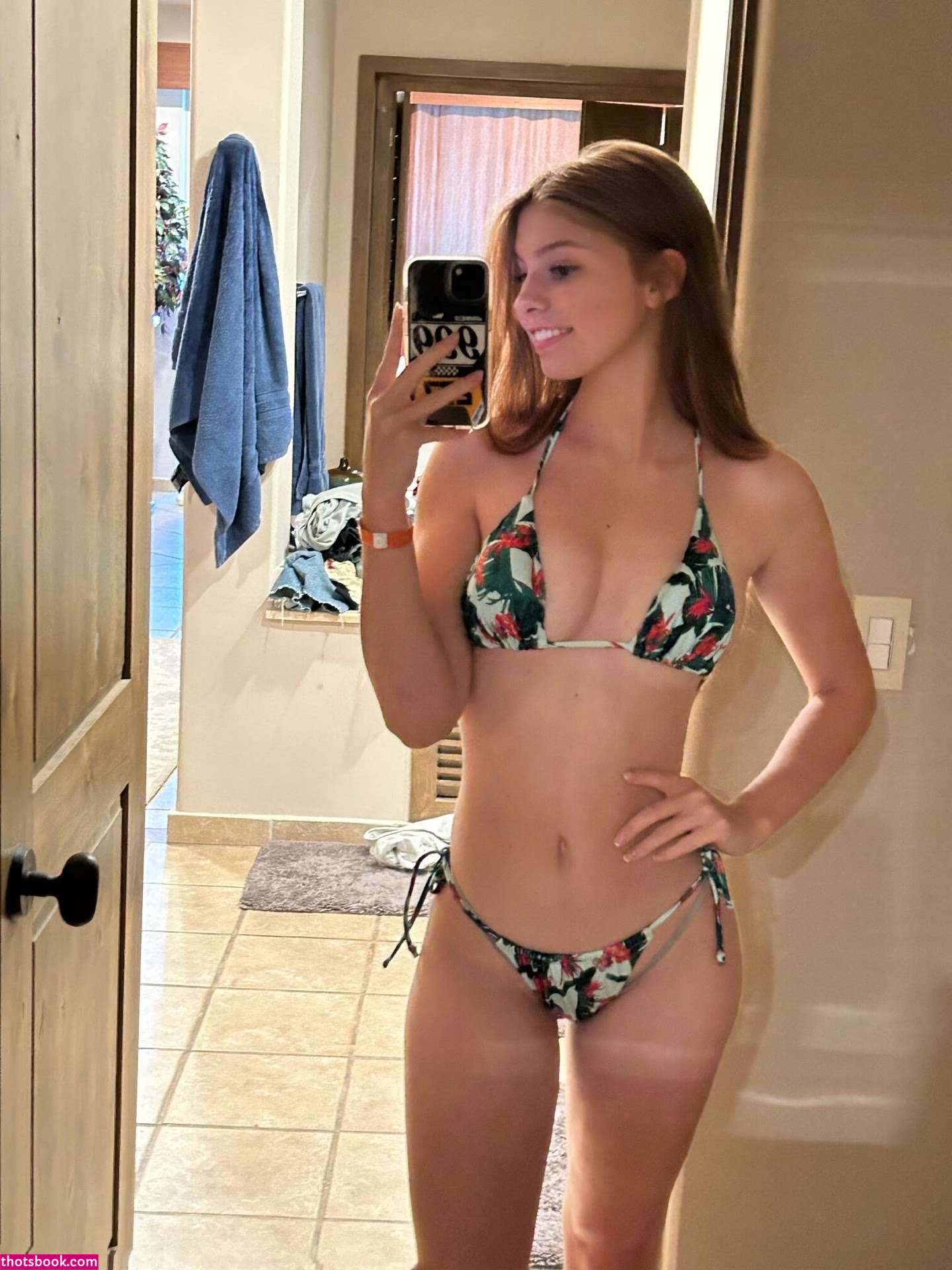 Kendall Jenson Photo #50