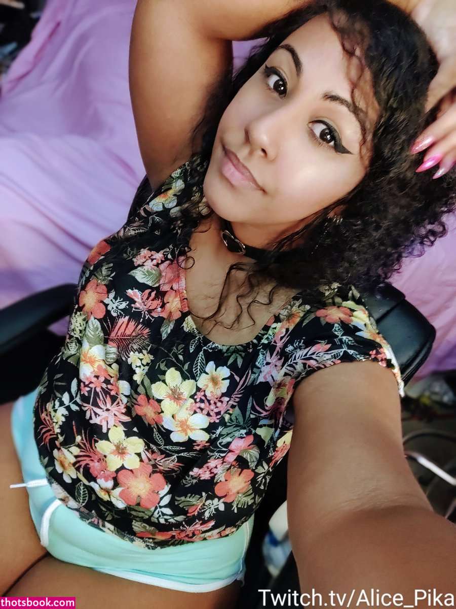 Alice Pika Photo #14
