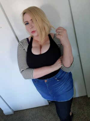 Gabrielle Cooke Photo #6