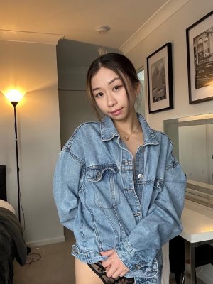 Chloekitcat Photo #13