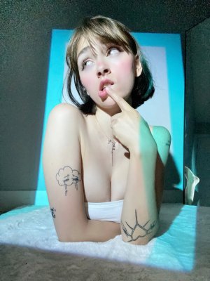 Awholelottazozo Photo #49