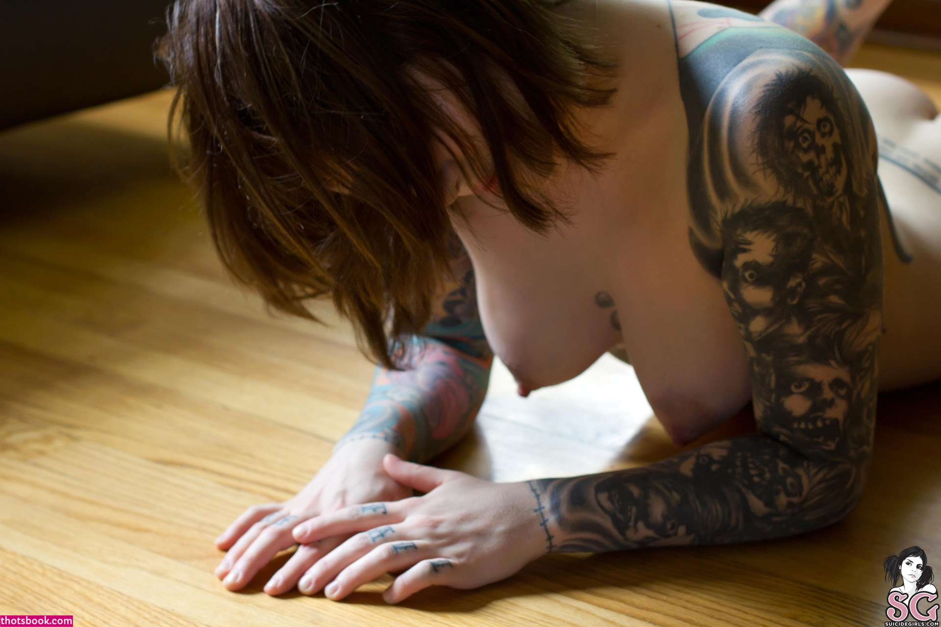 Elle Stranger Photo #34