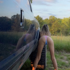 Nikkirae91 Photo #28