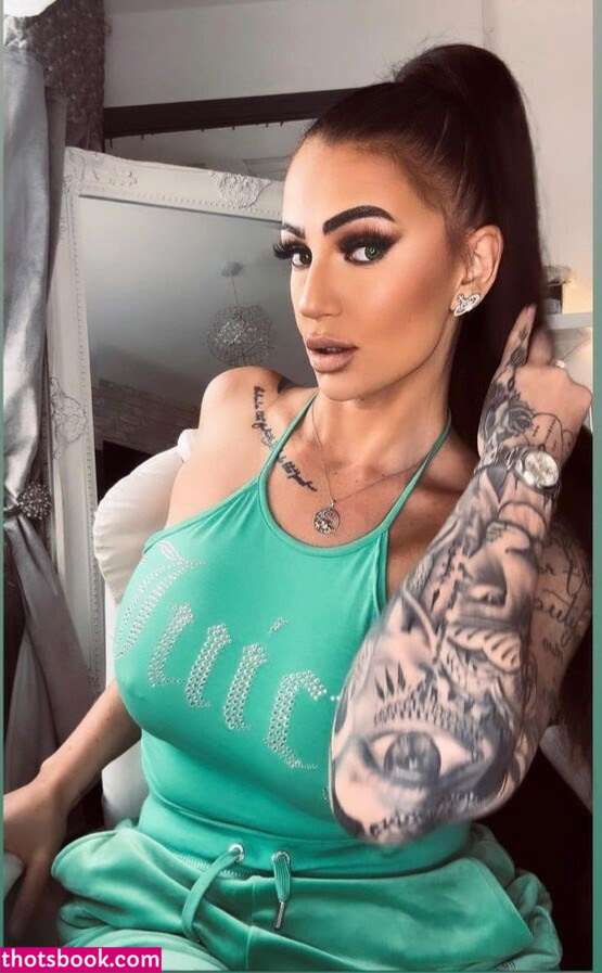 Siobhan Ward Photo #18