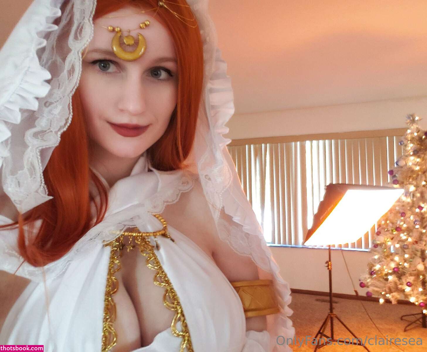 Claire Sea Photo #15