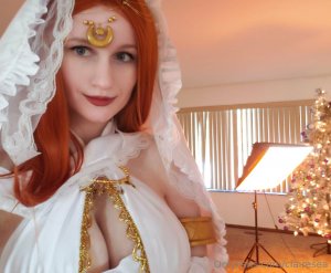 Claire Sea Photo #15