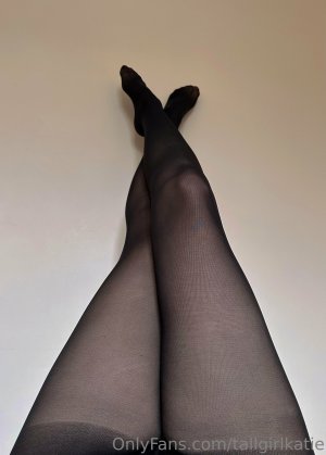 Tallbunnyy Photo #1