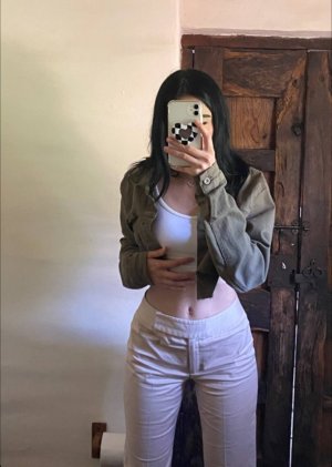 Mariana Grimaldi Photo #11