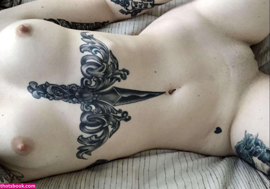 Lildebbiesnaxx Photo #34