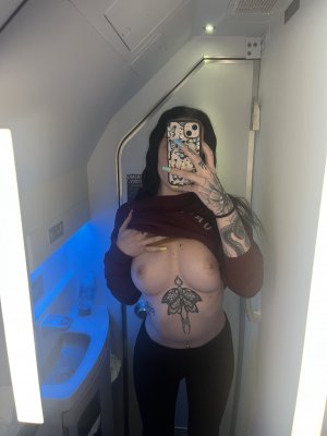 Mik Mikxxxof Photo #3