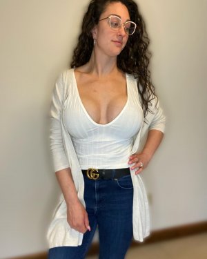 Renee Leigh Photo #46