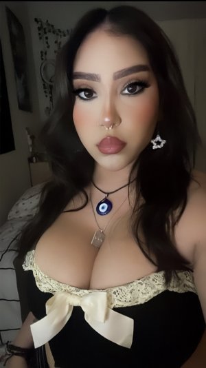 skzdesiree Photo #2
