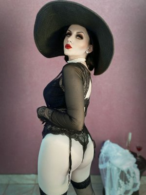 Ezy Summers Photo #178