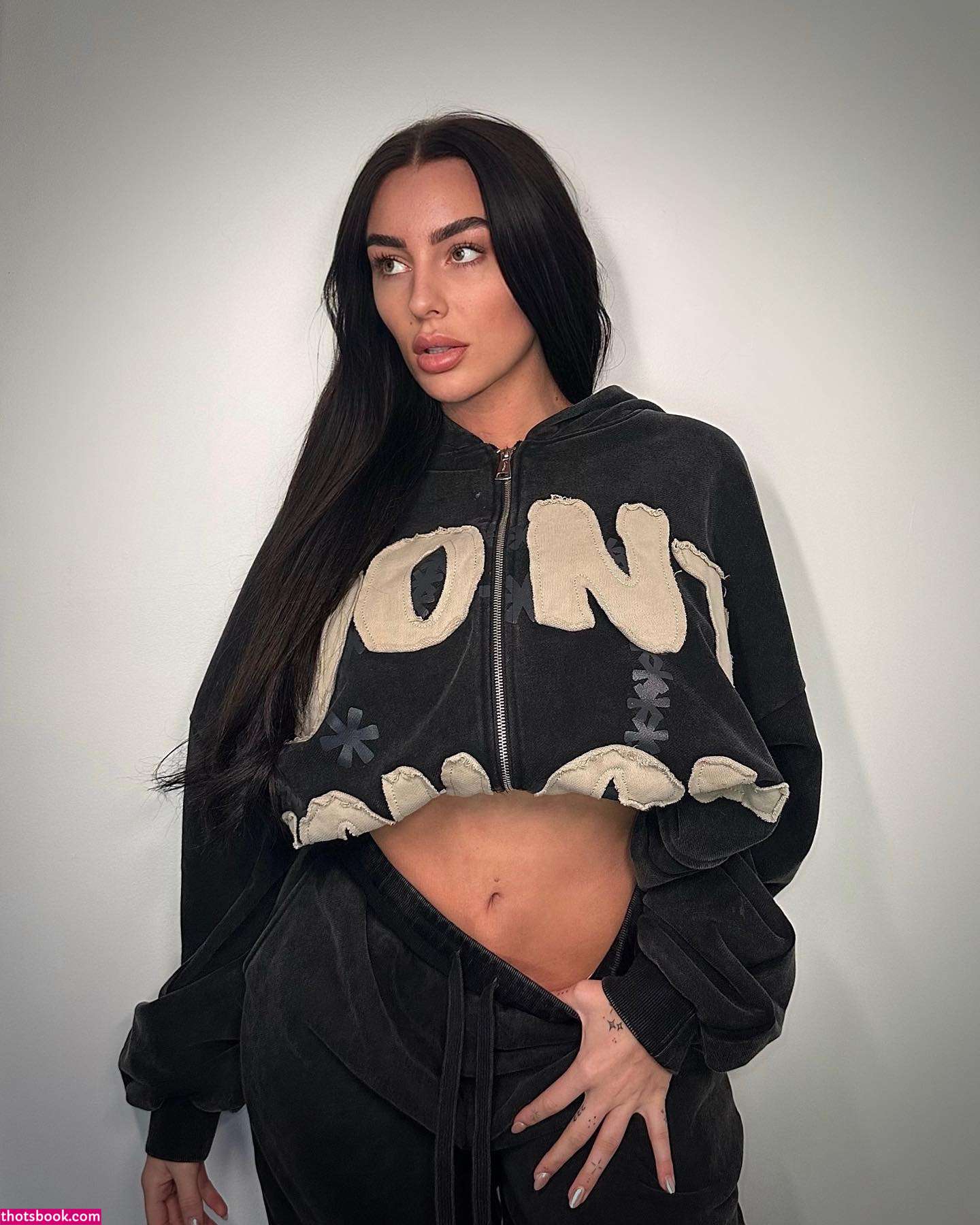 Danielle Tilly Wright Photo #7