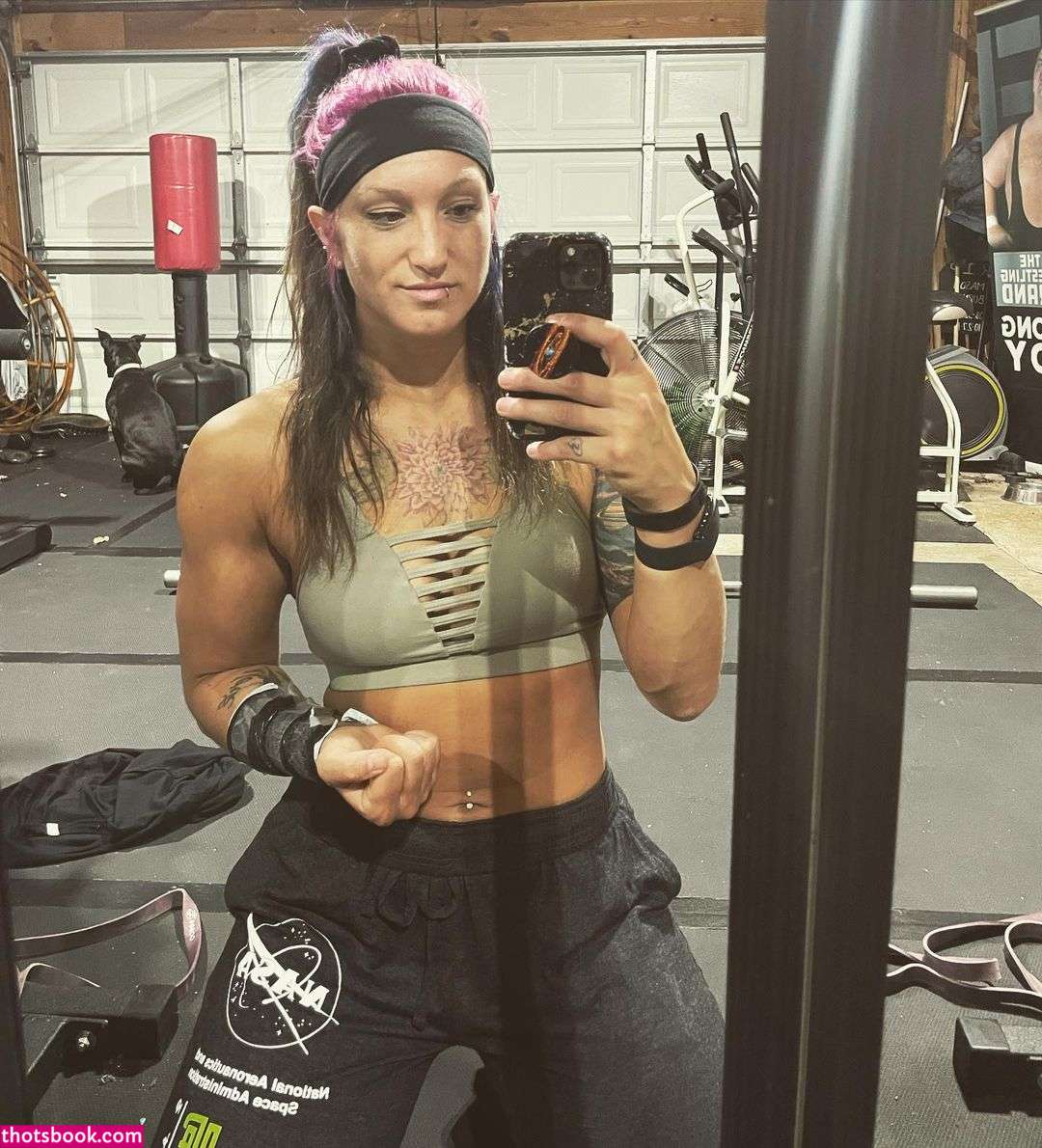 Kris Statlander Photo #9