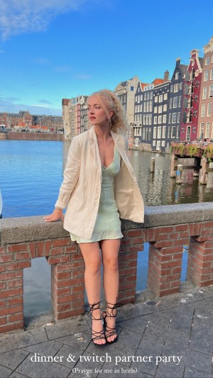 Mimichaela Lintrup Photo #48