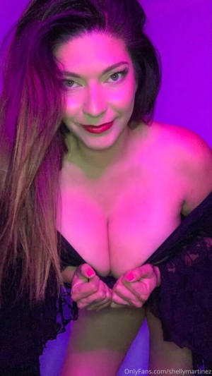 Shelly Martinez Photo #12