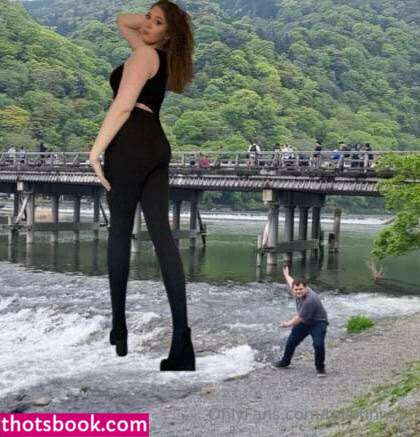 Tallbunnyy Photo #36