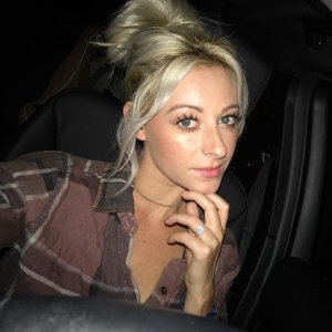 Abbyyyyyx0x0 Photo #1