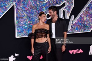 Laura Perlongo Photo #43