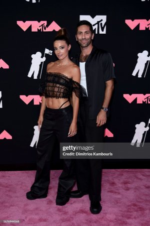 Laura Perlongo Photo #46