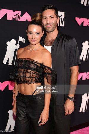 Laura Perlongo Photo #47