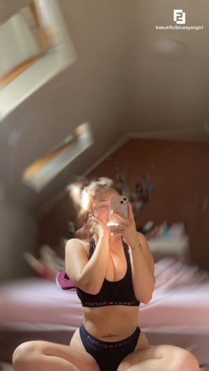 Pommeline Tilliere Photo #31