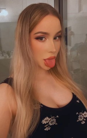 Pnkysparkles Photo #111