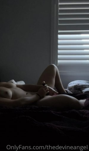 thedevineangel Photo #15