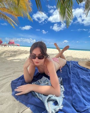 Thesupremesisters Photo #20