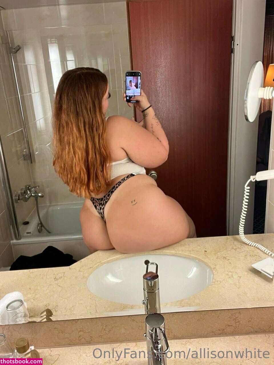 allisonwhite Photo #1