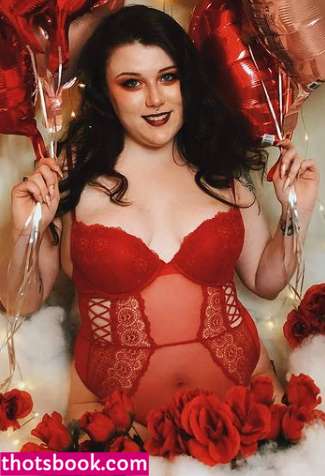 Bogwitchbae Photo #3