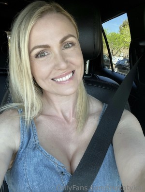 Katy Shelor Photo #31