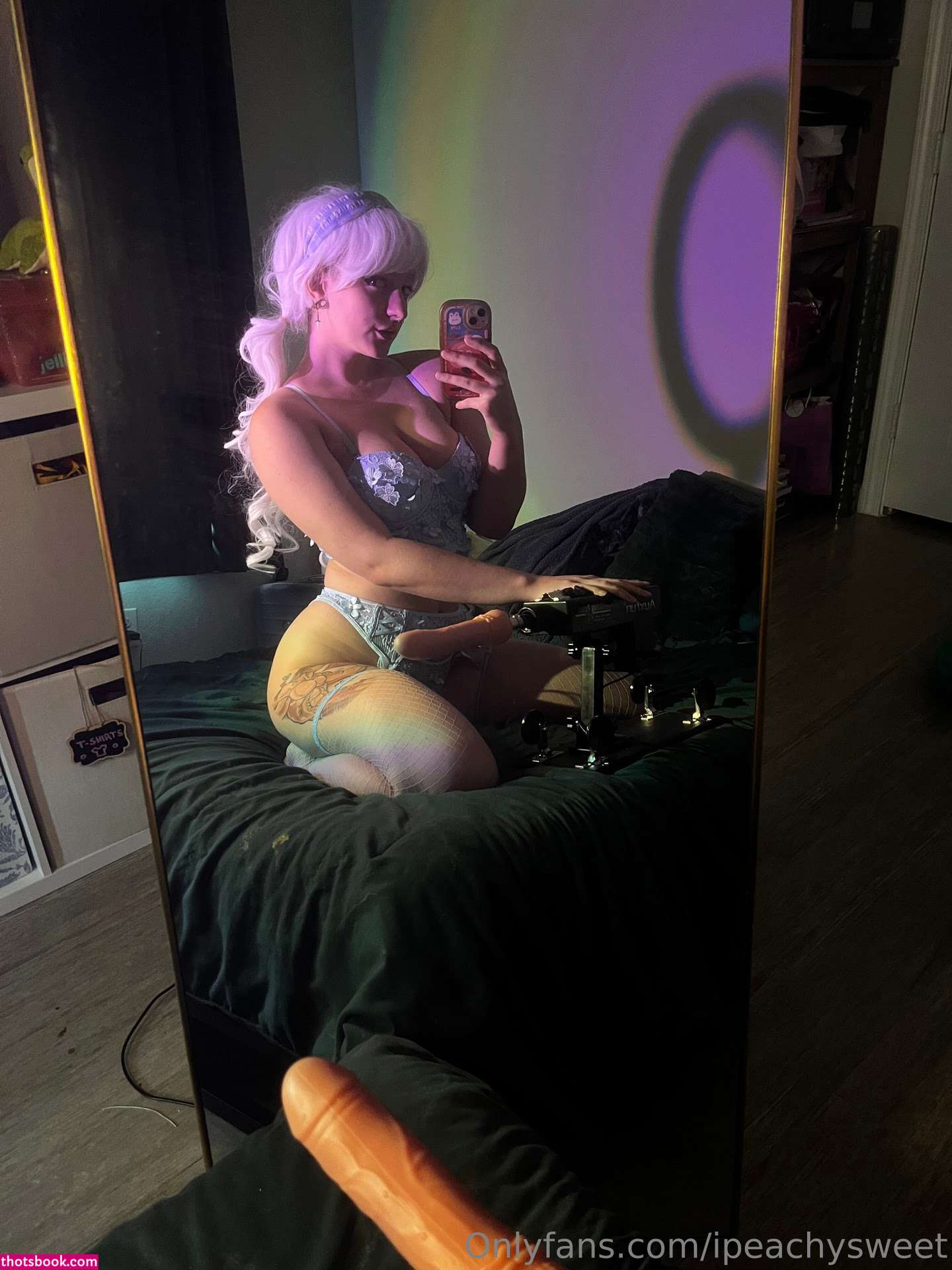 ipeachysweet Photo #51