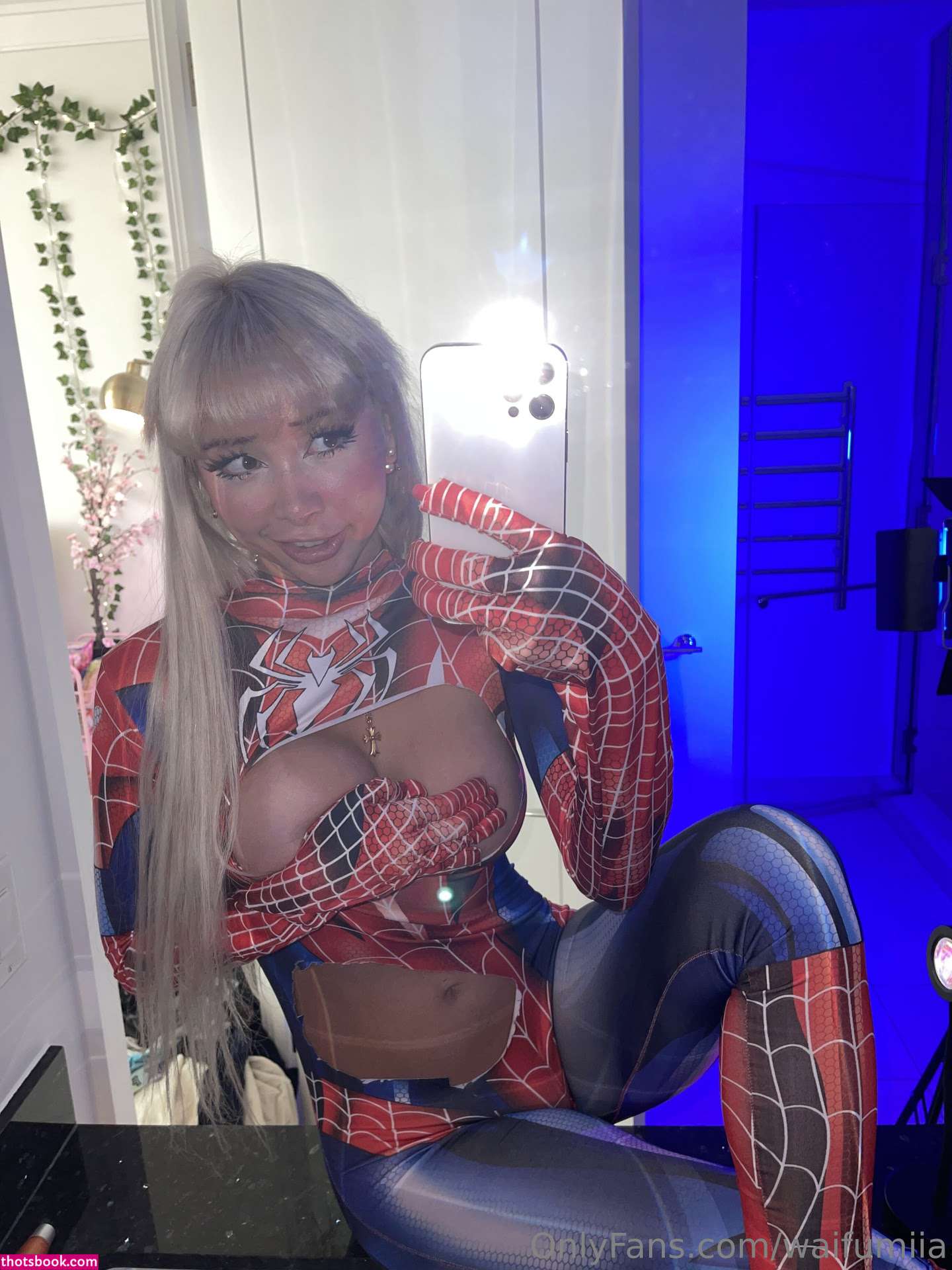 Izzybunnies Photo #932