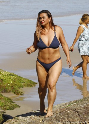 Mishel Karen Photo #22