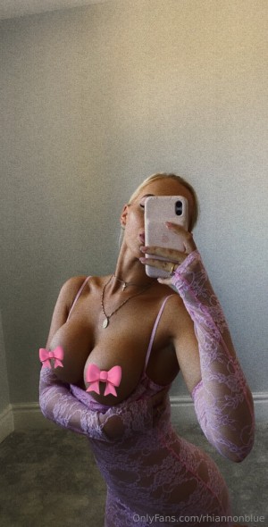 Rhiannon Blue Photo #635