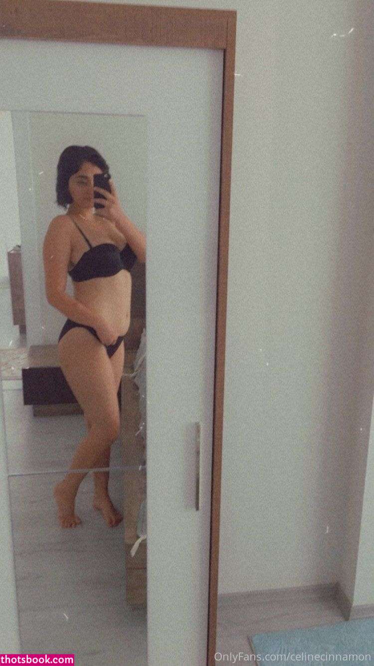 Celinecinnamon Photo #49