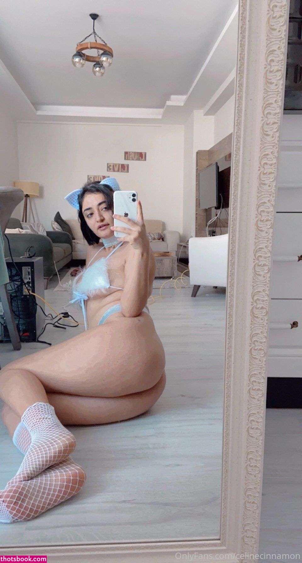 Celinecinnamon Photo #104