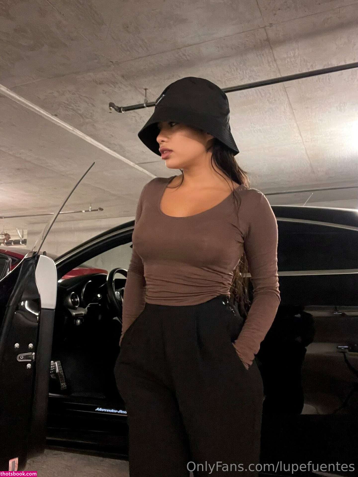 Lupe Fuentes Photo #36