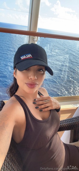 Lupe Fuentes Post #6