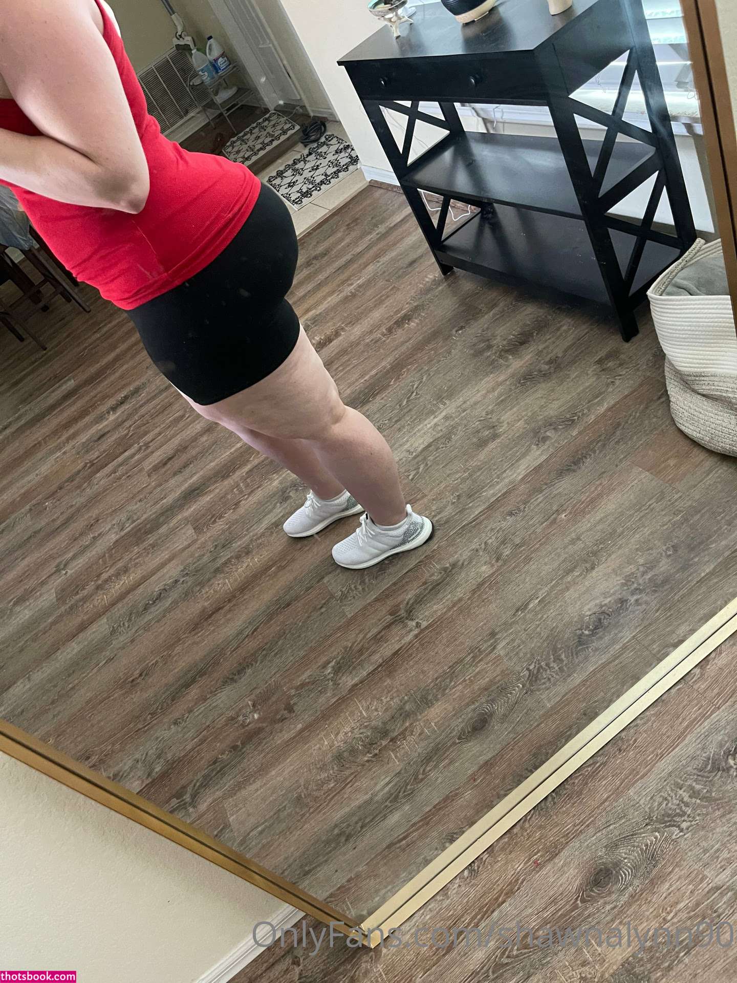 Shawna Lynn Photo #2