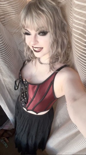 Stellalasaurus Photo #53