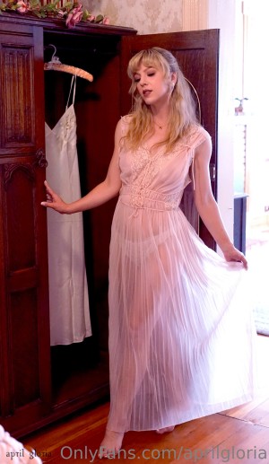 April Gloria Photo #63