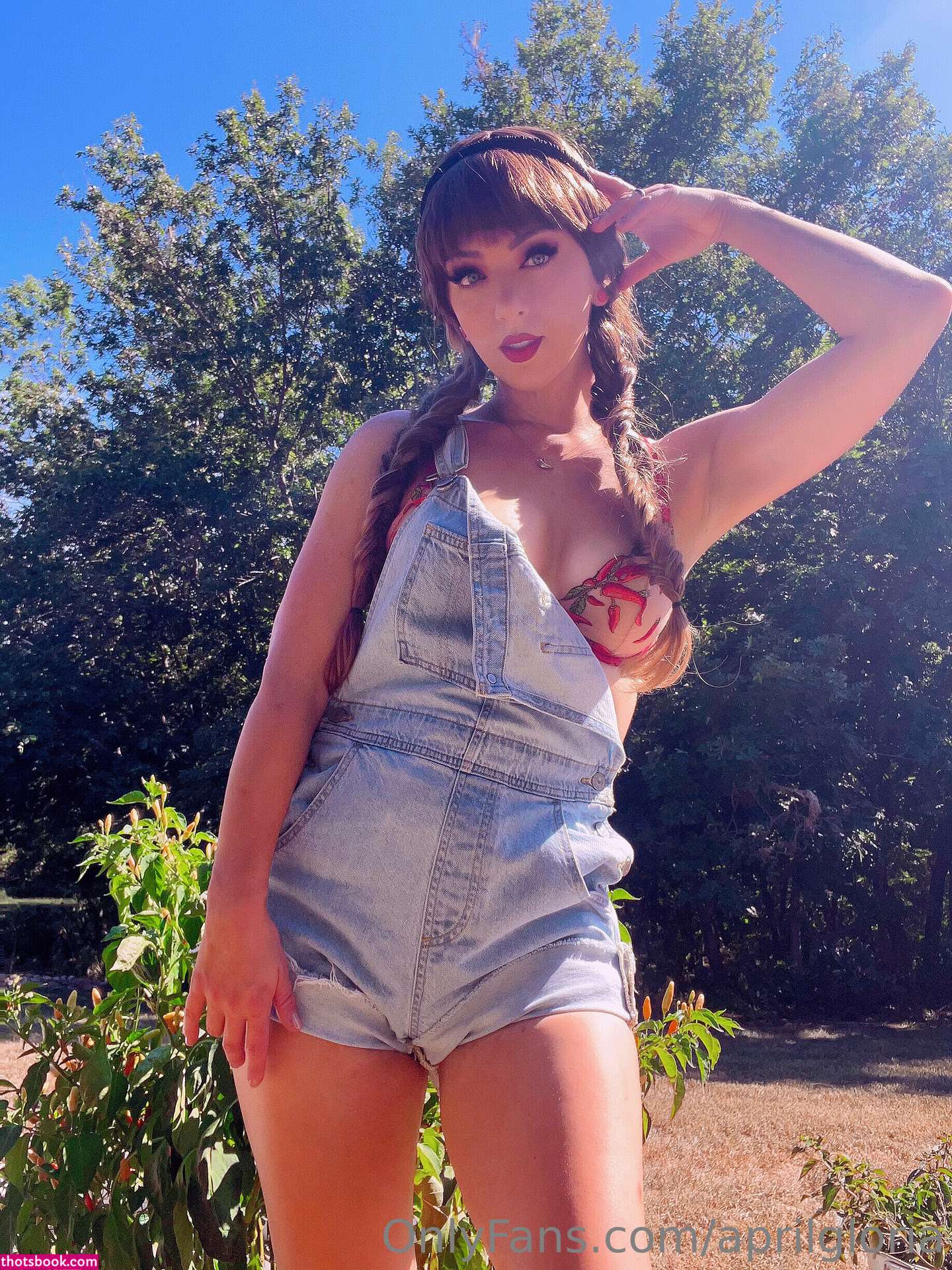 April Gloria Photo #163