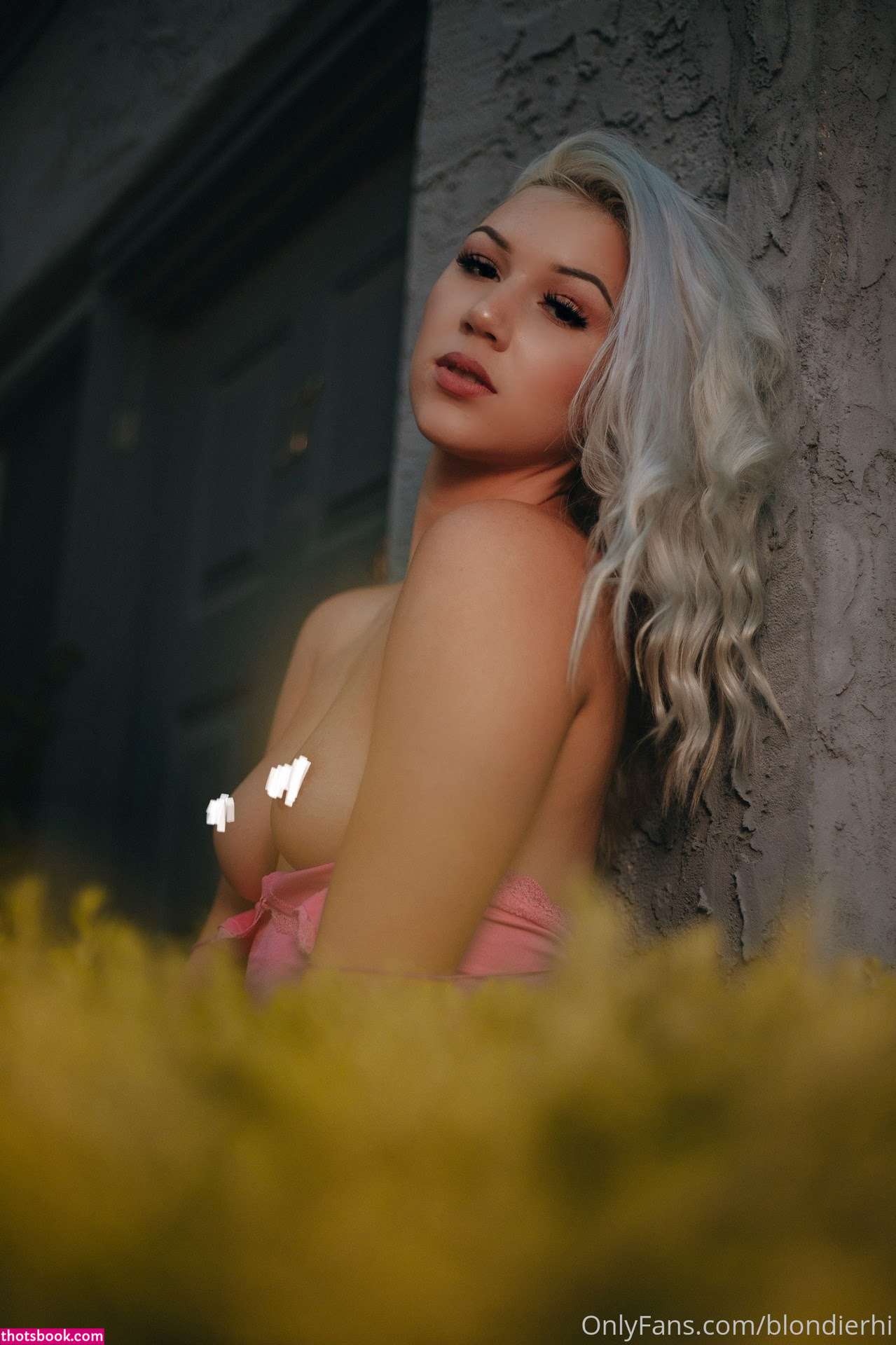 Blondierhi Photo #69