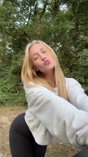 Lizzy Wurst Photo #182